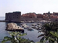La fortezza di San Giovanni (Sv. Ivan) e il porto, Dubrovnik (Ragusa). Autore e Copyright: Marco Ramerini