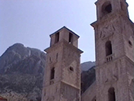I campanili della cattedrale di San Trifone (Katedrala Svetog Trifuna), Cattaro (Kotor), Montenegro. Autore e Copyright: Marco Ramerini
