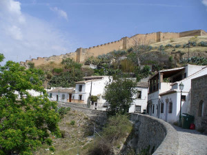 Le mura di Granada, Andalusia, Spagna. Author and Copyright Liliana Ramerini